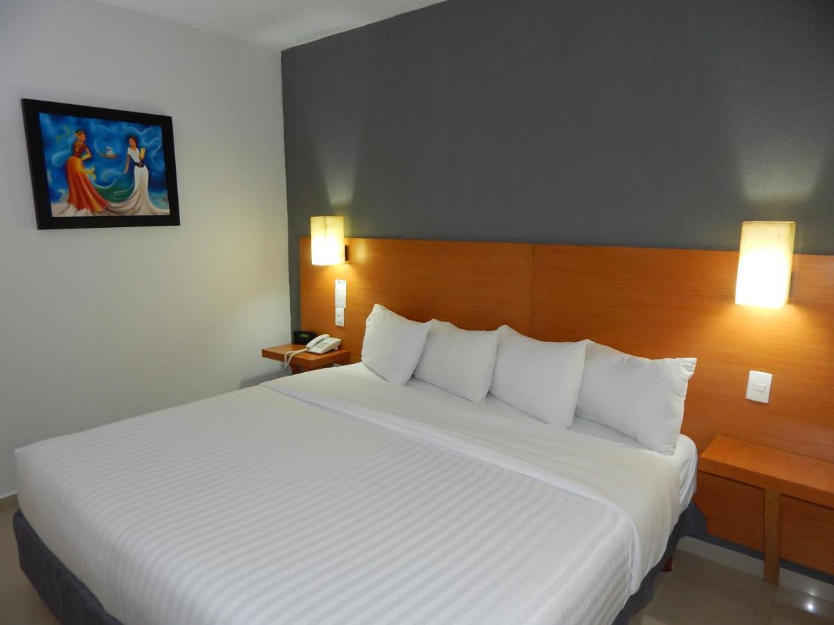 Hotel Gran Minatitlan Plaza Eksteriør bilde