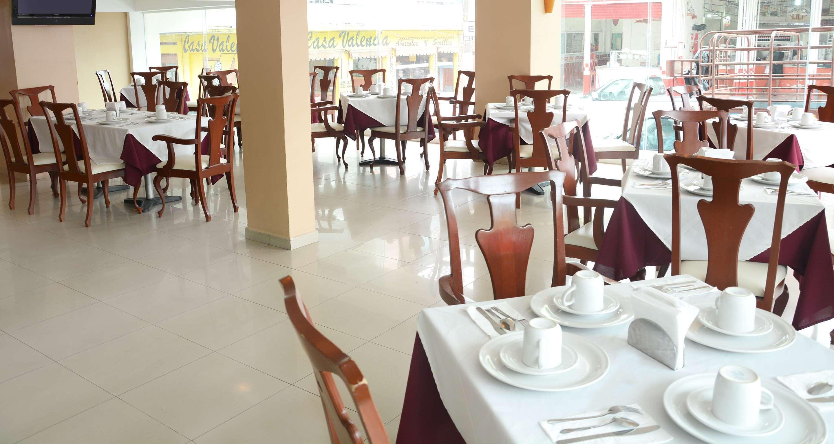 Hotel Gran Minatitlan Plaza Eksteriør bilde